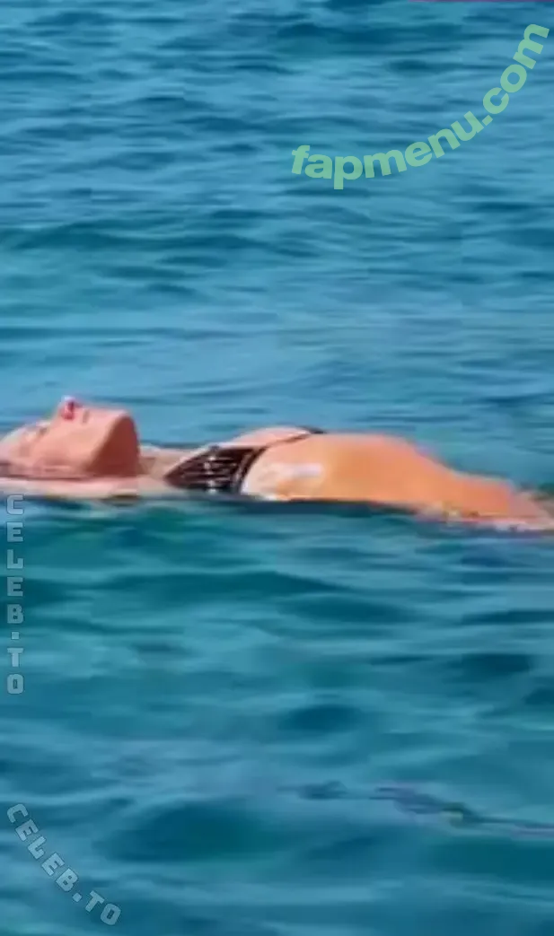 Cheyenne Pahde nude photo #0309 (cheyennepahde)