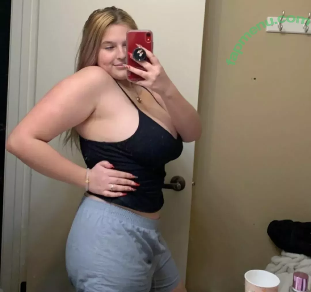 Cheyenne nude photo #0092 (cheybxbbles / cheyennecc_)