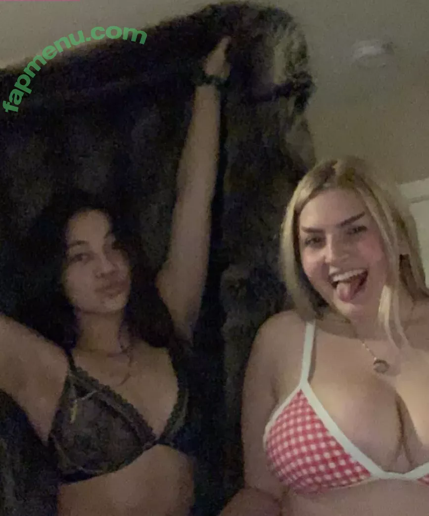 Cheyenne nude photo #0097 (cheybxbbles / cheyennecc_)