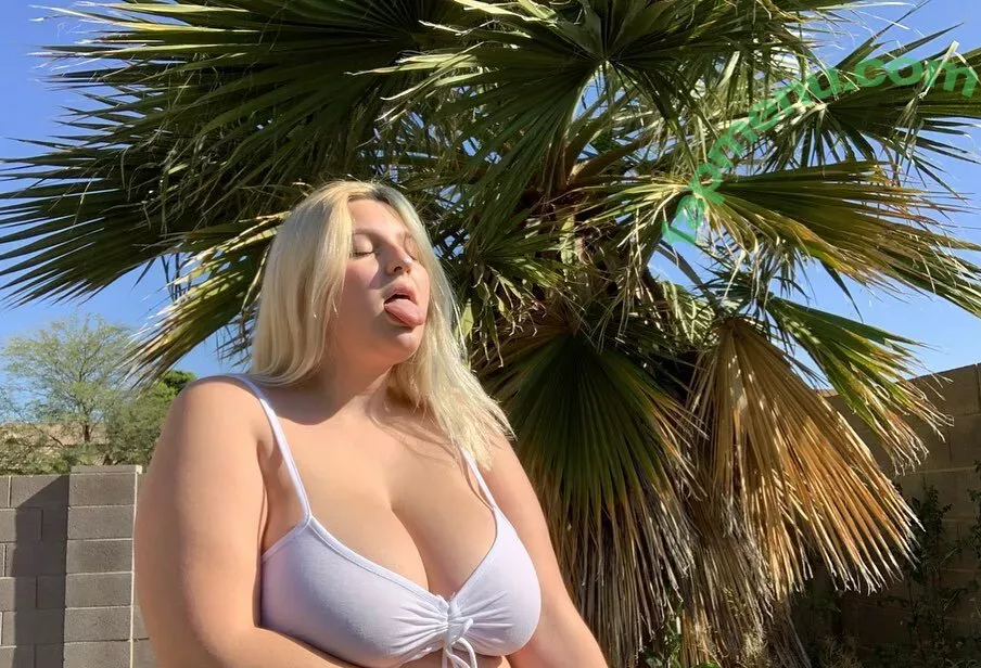 Cheyenne nude photo #0123 (cheybxbbles / cheyennecc_)