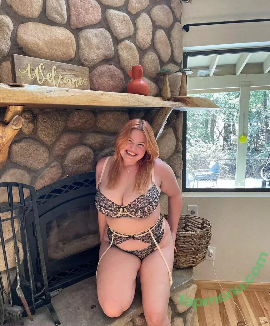 Cheyenne nude photo #0189 (cheybxbbles / cheyennecc_)