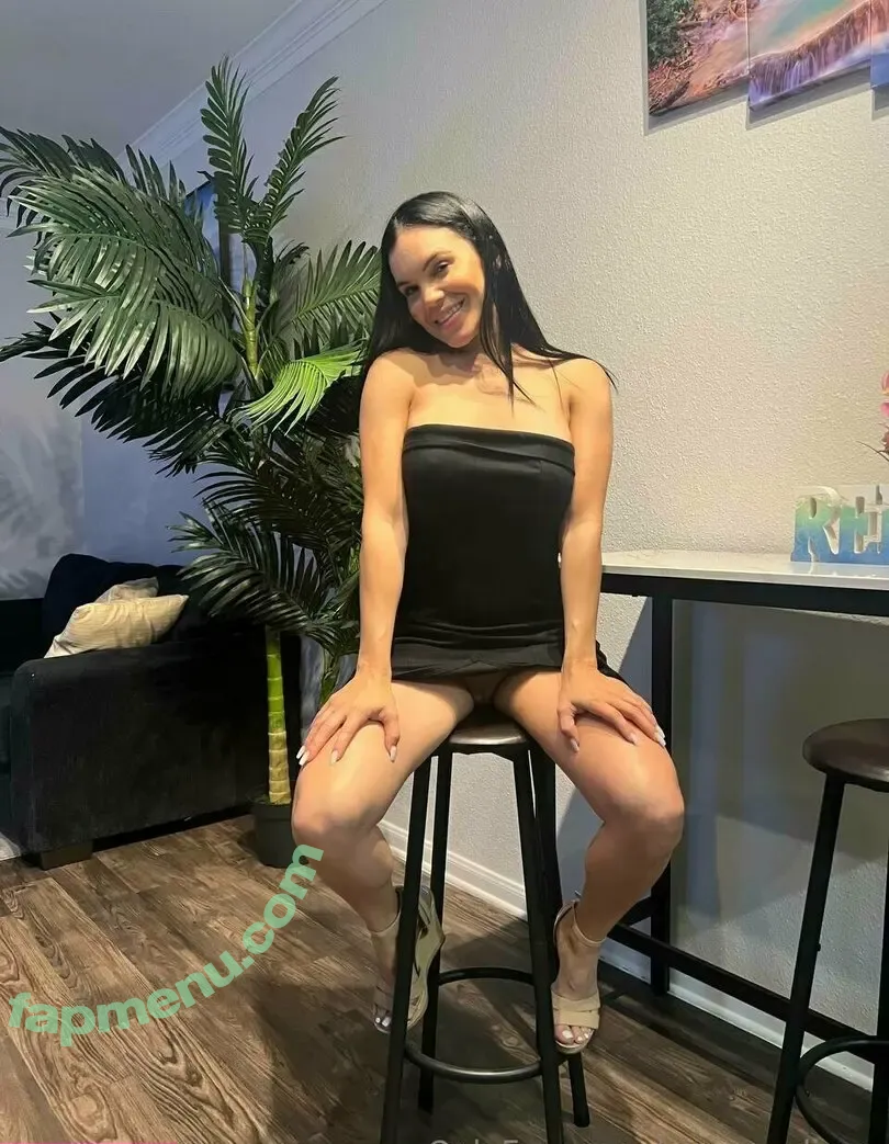 cheyennequinn nude photo #0016 (cheyenneequinn7_)