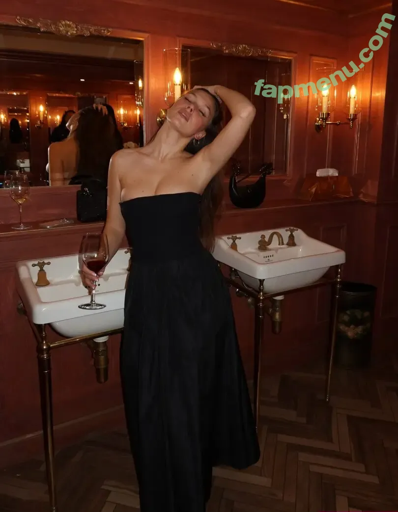 Chiara Chelo nude photo #0010 (ccchiaru / cocochelo)