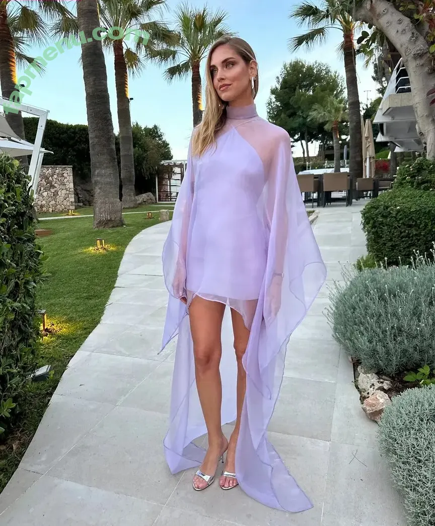 Chiara Ferragni nude photo #0806 (chiaraferragni / chiaraferragniof)