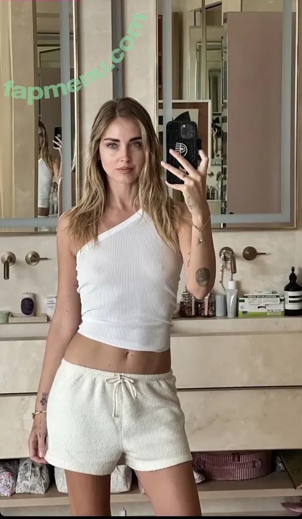 Chiara Ferragni nude photo #0838 (chiaraferragni / chiaraferragniof)