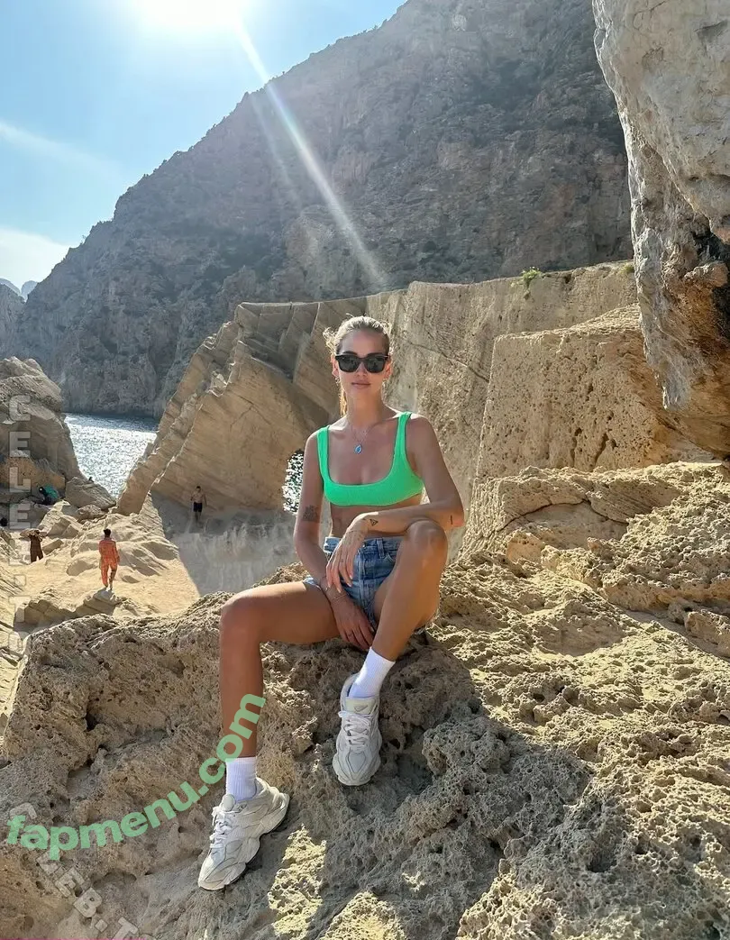 Chiara Ferragni nude photo #1068 (chiaraferragni / chiaraferragniof)