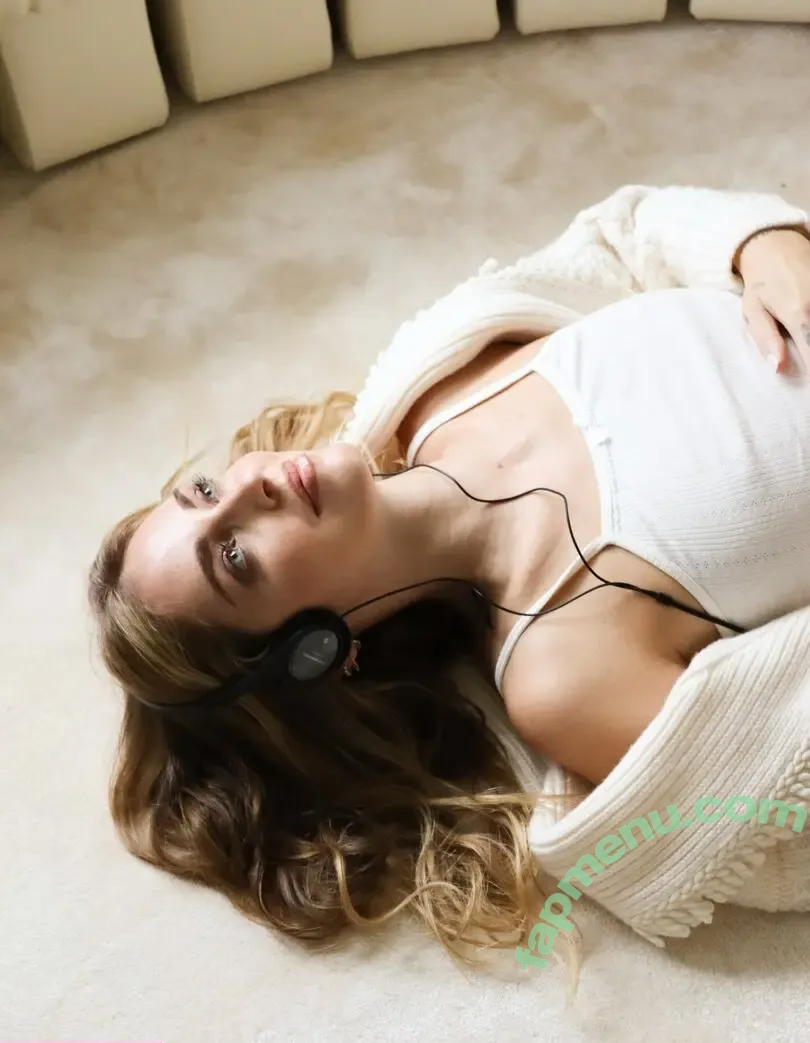 Chiara Ferragni nude photo #1114 (ChiaraFerragni / chiaraferragniof)