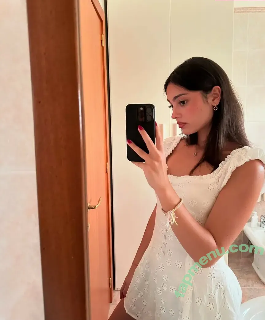 Chiara Giannuzzi nude photo #0015 (chiara__giannuzzi)