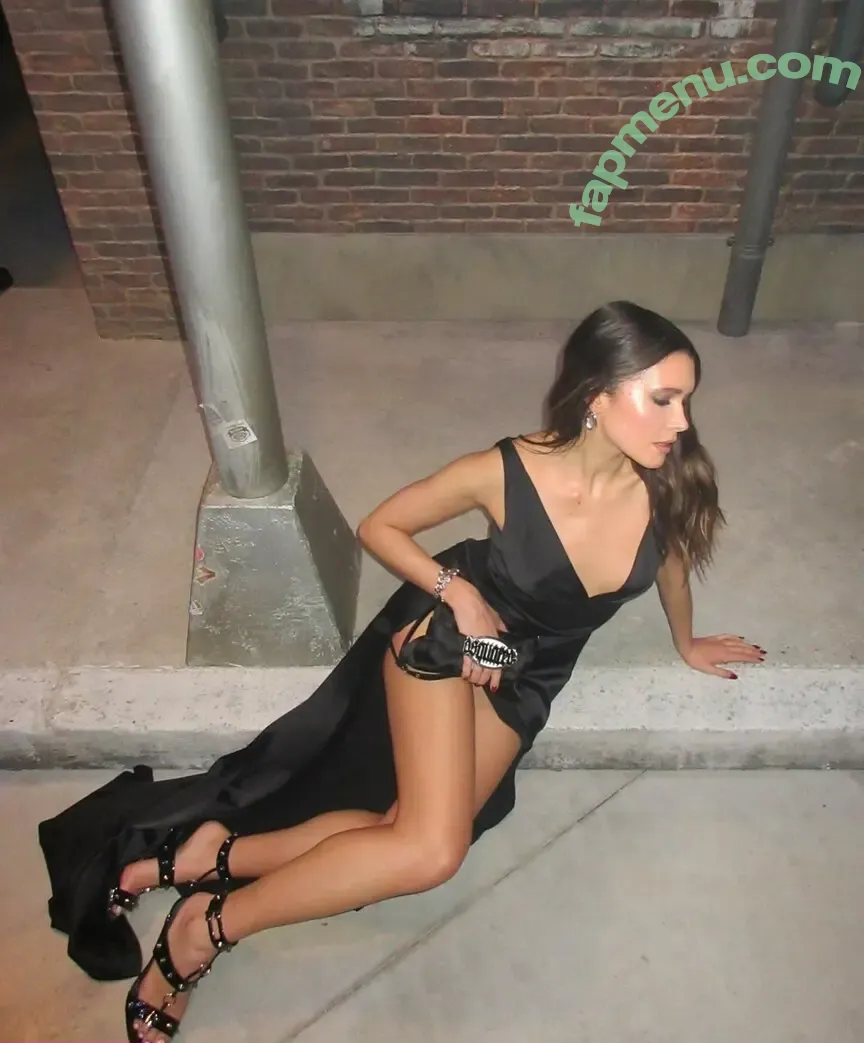 Chiara King nude photo #0063 (chiaraking)