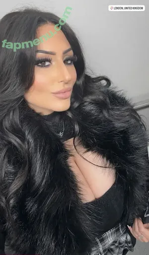 Chiara Mazzola / chiaramazzola90 nude photo #0142