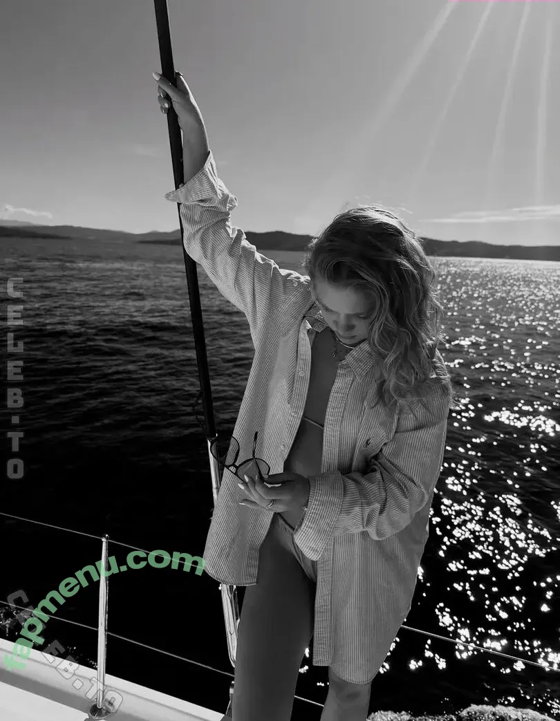 Chiara Tews nude photo #0386 (chiaratews)