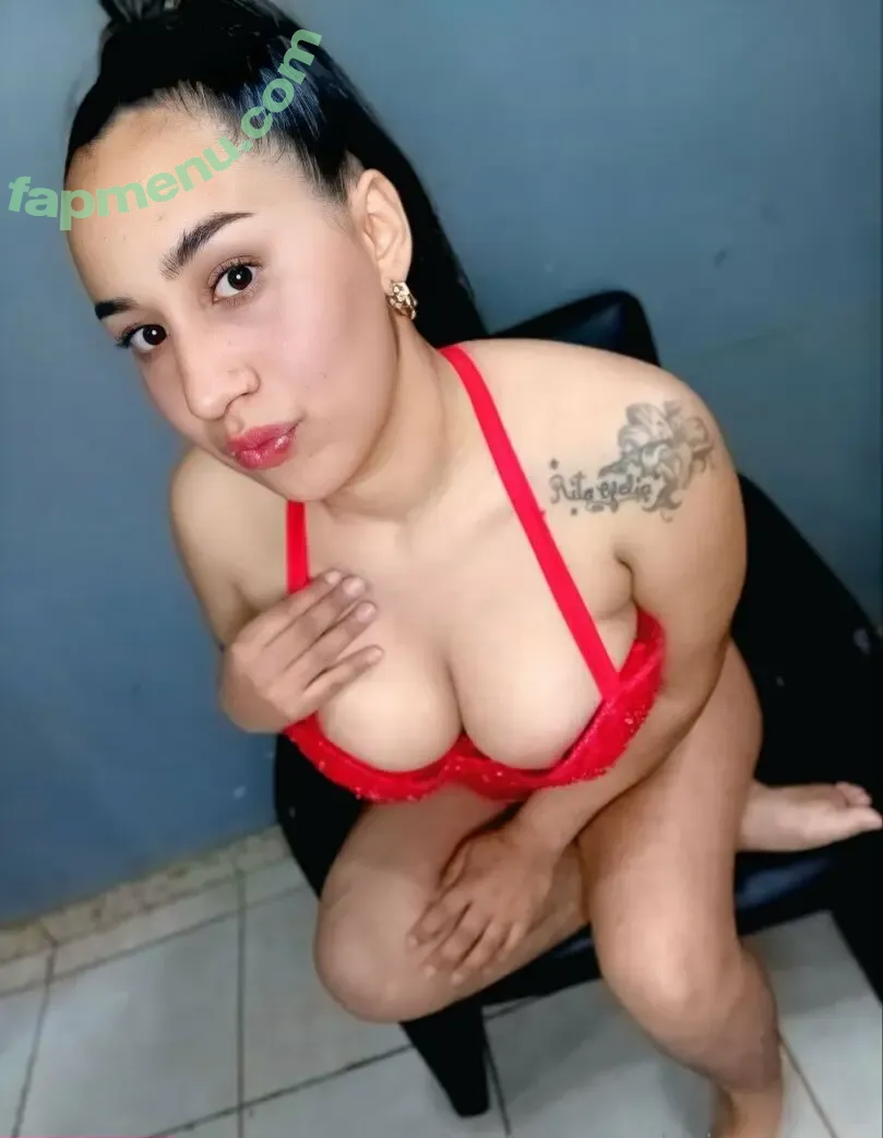 chiaralovvve nude photo #0008 (chiaralovvve)