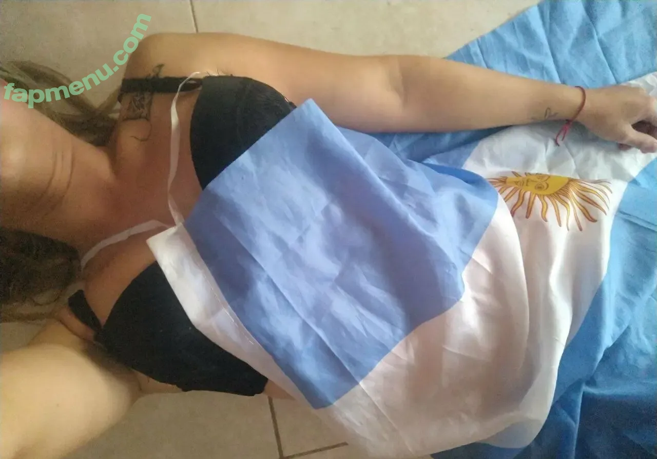 chiaralovvve nude photo #0011 (chiaralovvve)