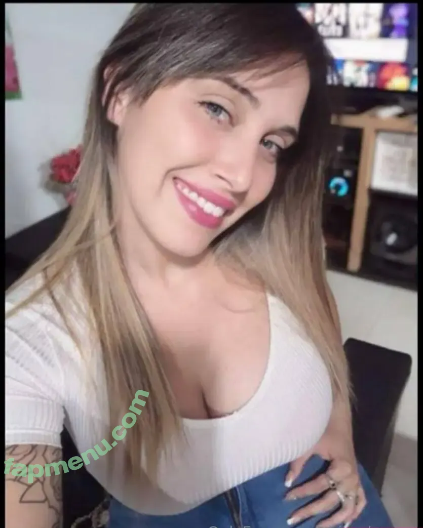 chiaralovvve nude photo #0032 (chiaralovvve)