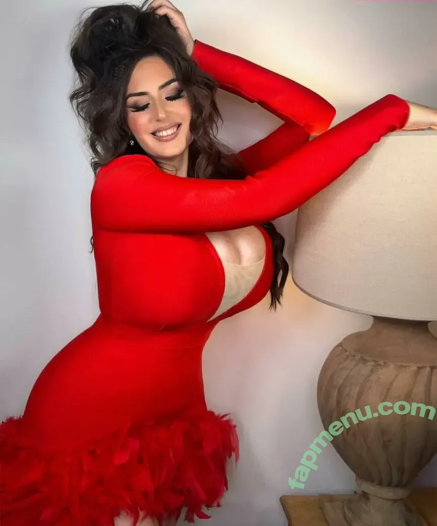 Chiaramazzola90 nude photo #0003 (Chiaramazzola90)