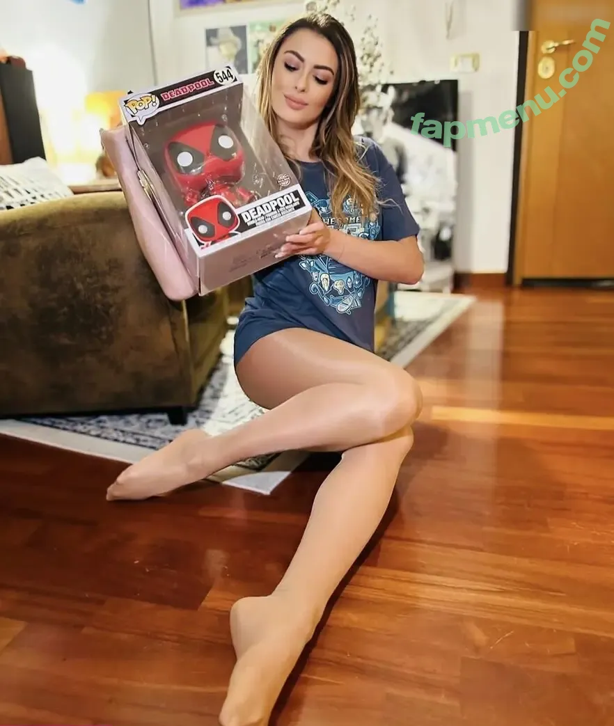 Chiarastile nude photo #0002 (chiaraspage)