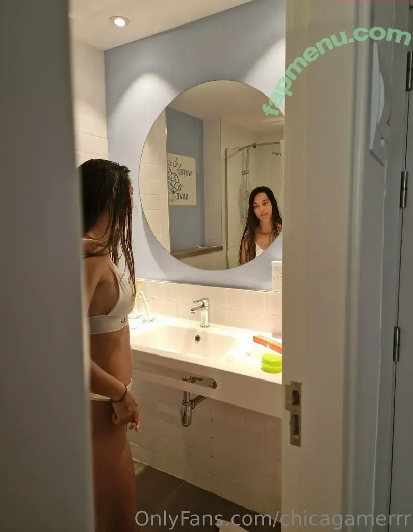 chicagamerrr nude photo #0003 (unachicagam3r)