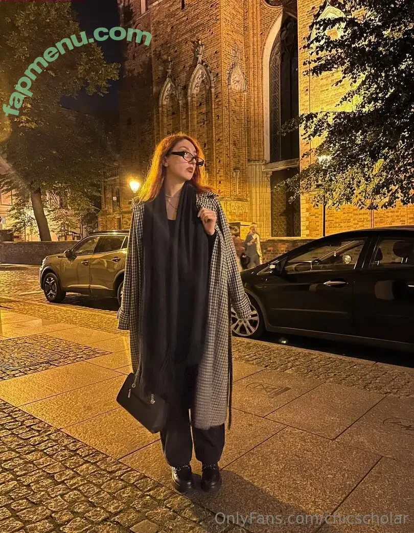 chicscholar nude photo #0004 (chicscholar)