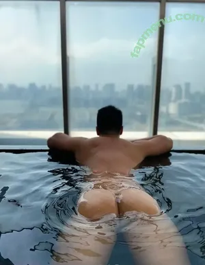  nude photo #0001