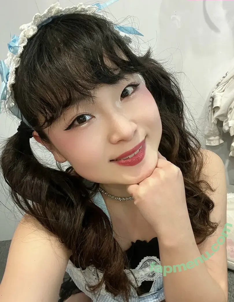 Childish Lina nude photo #0164 (chibibilina / linadeviljapan / りなんなん)