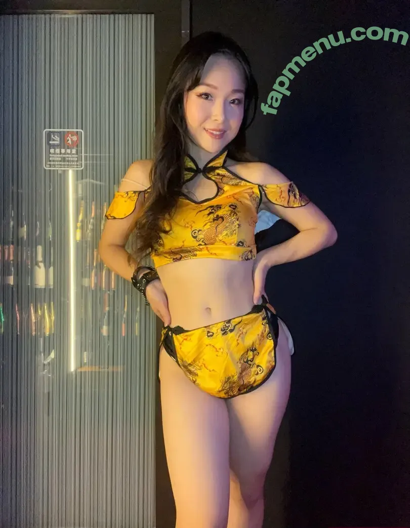 Childish Lina nude photo #0171 (chibibilina / linadeviljapan / りなんなん)
