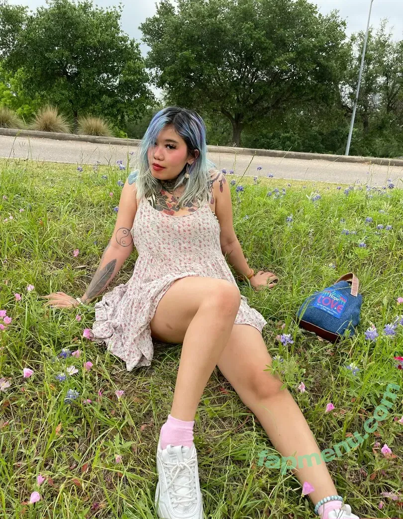 chillslut nude photo #0010 (chillslut)