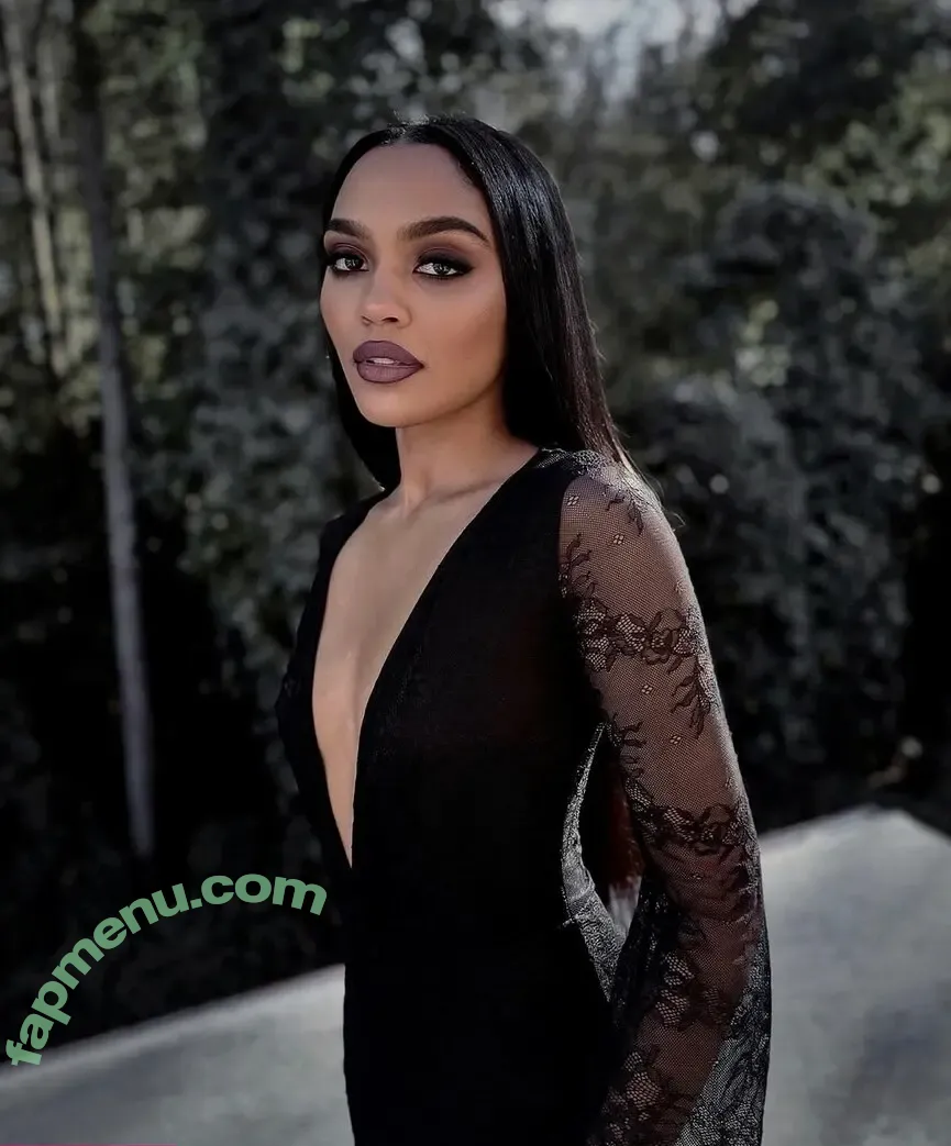 China Anne McClain nude photo #0090 (chinamcclain)