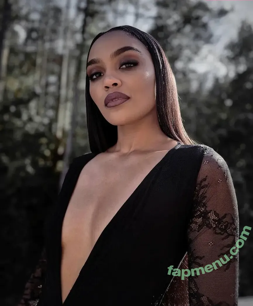 China Anne McClain nude photo #0093 (chinamcclain)