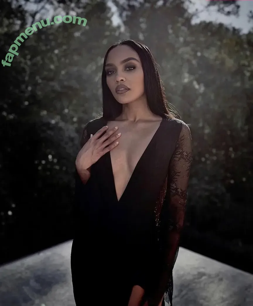 China Anne McClain nude photo #0094 (chinamcclain)