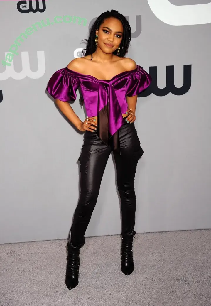 China Anne McClain nude photo #0121 (chinamcclain)