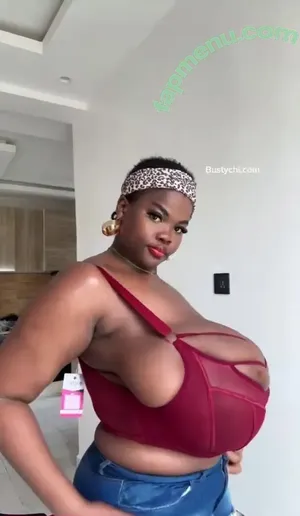 Chioma Lovv / chiomalovv nude photo #0737