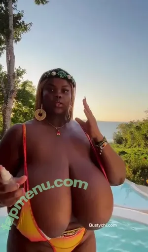 Chioma Lovv / chiomalovv nude photo #0816