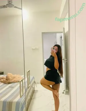 Chirasree / Monami / Shitara Bhinde / bhinde_shitara / bhindeshitara_ nude photo #0115