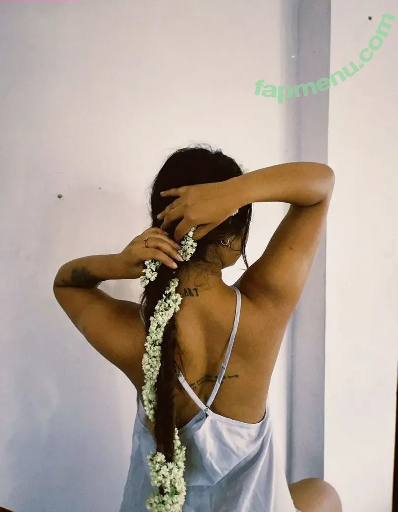 Chirasree nude photo #0120 (Monami / Shitara Bhinde / bhinde_shitara / bhindeshitara_)