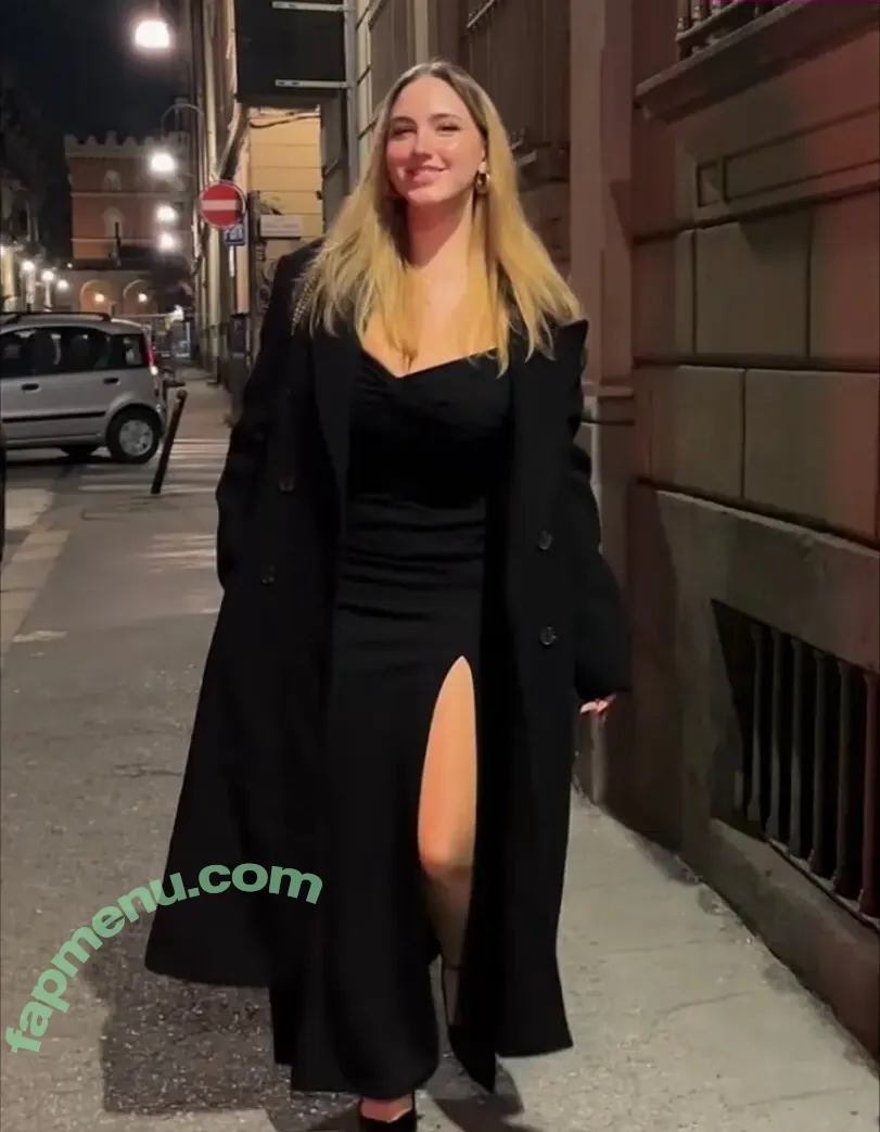 Chiri_francesca nude photo #0006 (Chiri_francesca)