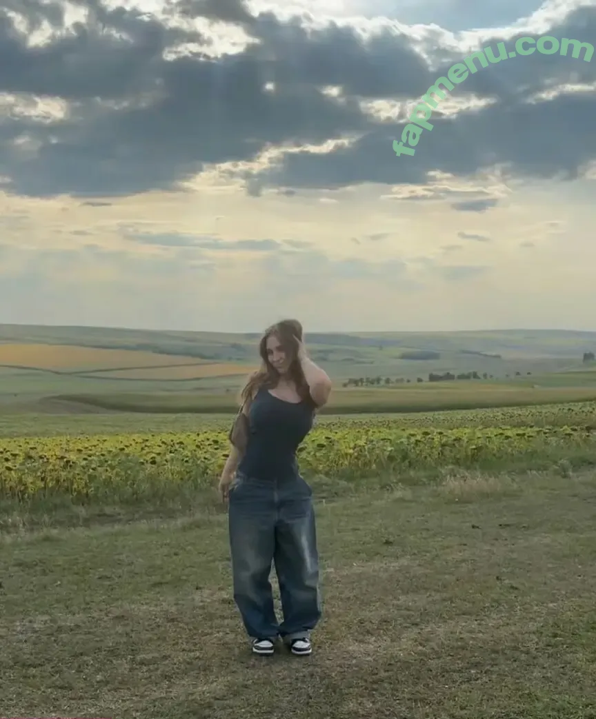 Chiri_francesca nude photo #0024 (Chirifrancesca1)