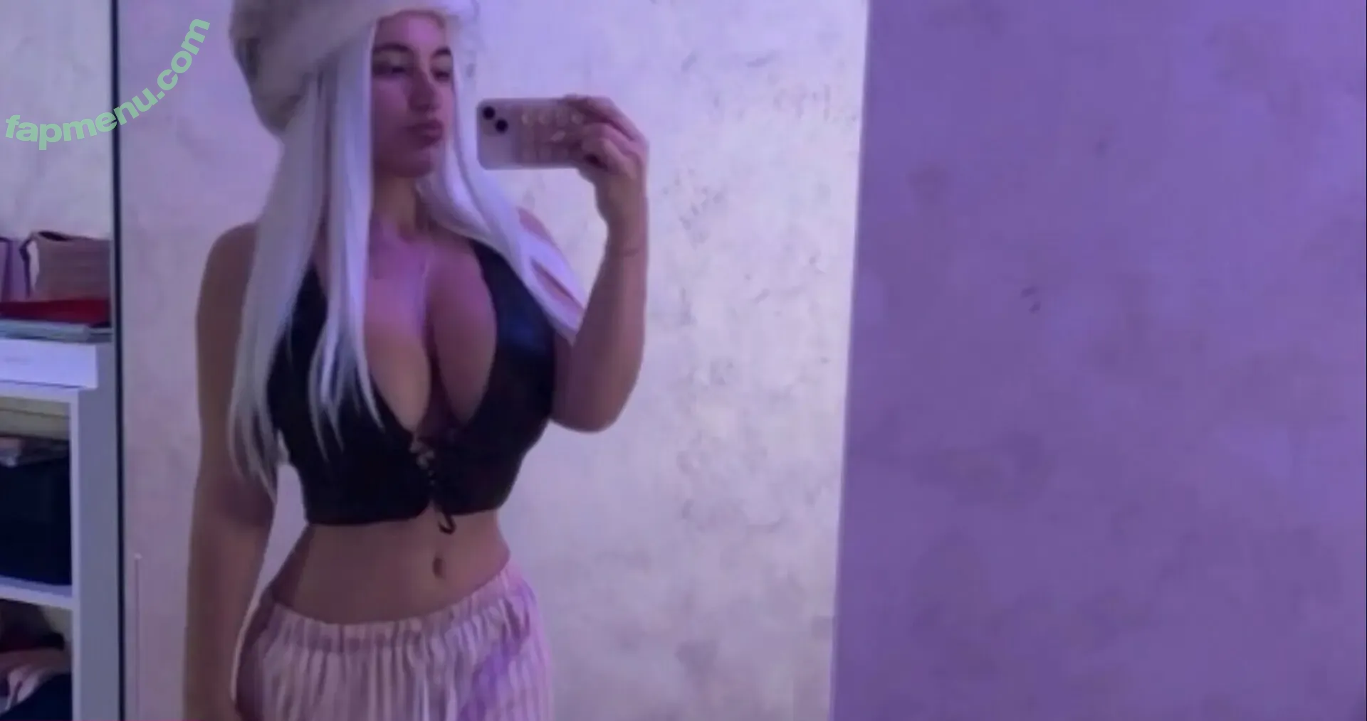 Chiri_francesca nude photo #0105 (Chirifrancesca1)