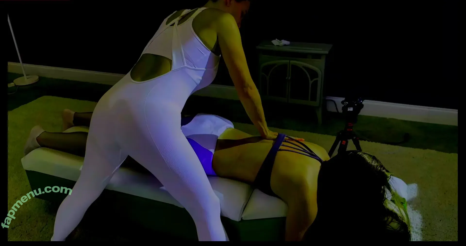 Chiropractor nude photo #0080 (Brenda Mondragon)