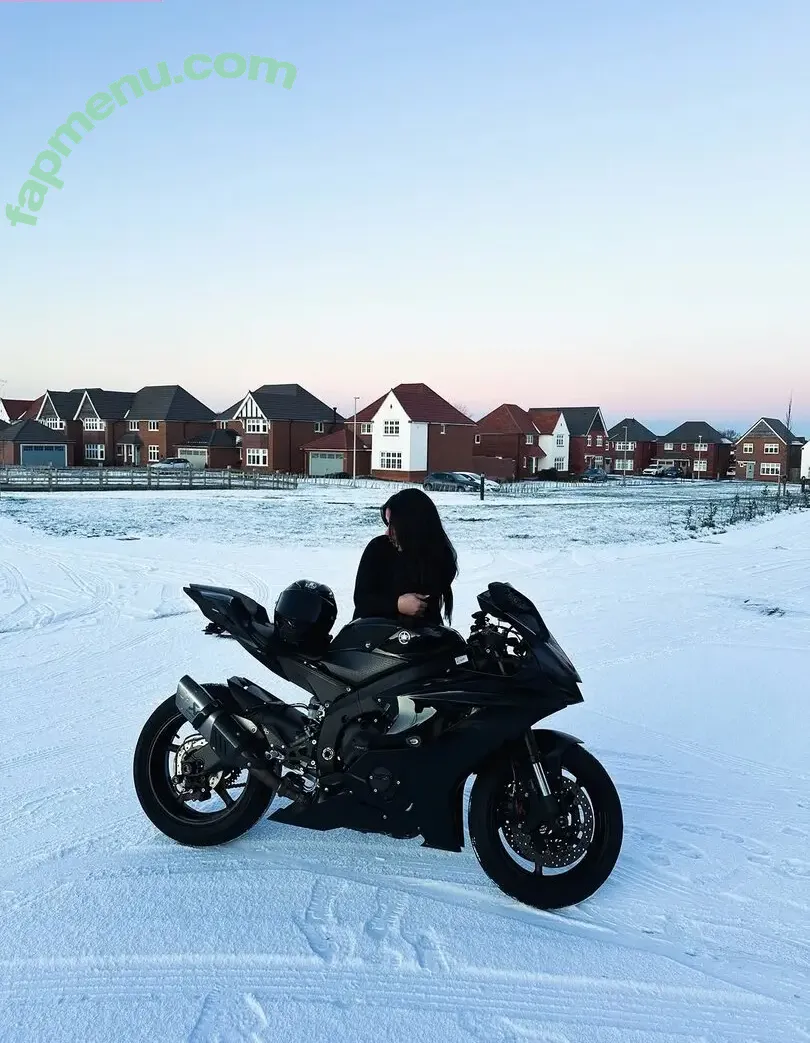 chivalrymar nude photo #0040 (chivalrymar)