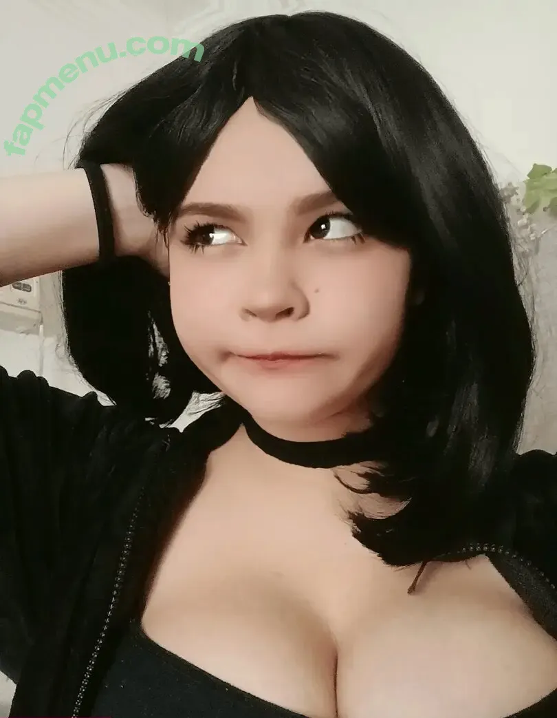 Chivi Cosplay nude photo #0001 (ChiviCosplay / chiviscorpse)