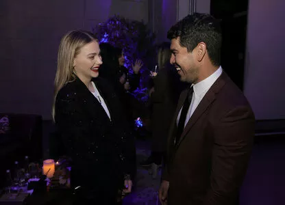 Chloë Grace Moretz / chloegmoretz nude photo #0261