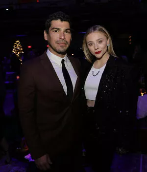 Chloë Grace Moretz / chloegmoretz nude photo #0263
