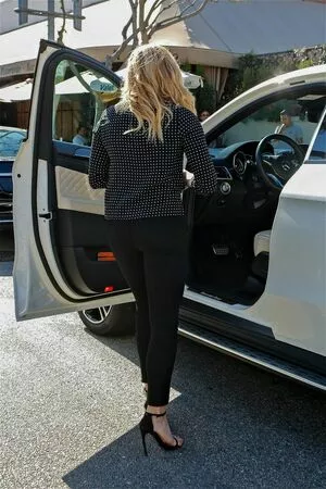 Chloë Grace Moretz / chloegmoretz nude photo #0292