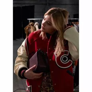 Chloë Grace Moretz / chloegmoretz nude photo #0437