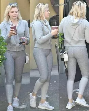Chloë Grace Moretz / chloegmoretz nude photo #0651