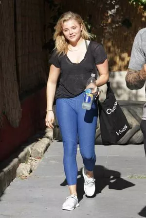 Chloë Grace Moretz / chloegmoretz nude photo #0761