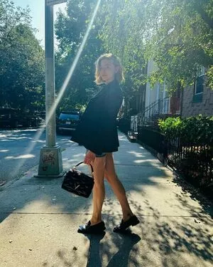 Chloë Grace Moretz / chloegmoretz nude photo #0947