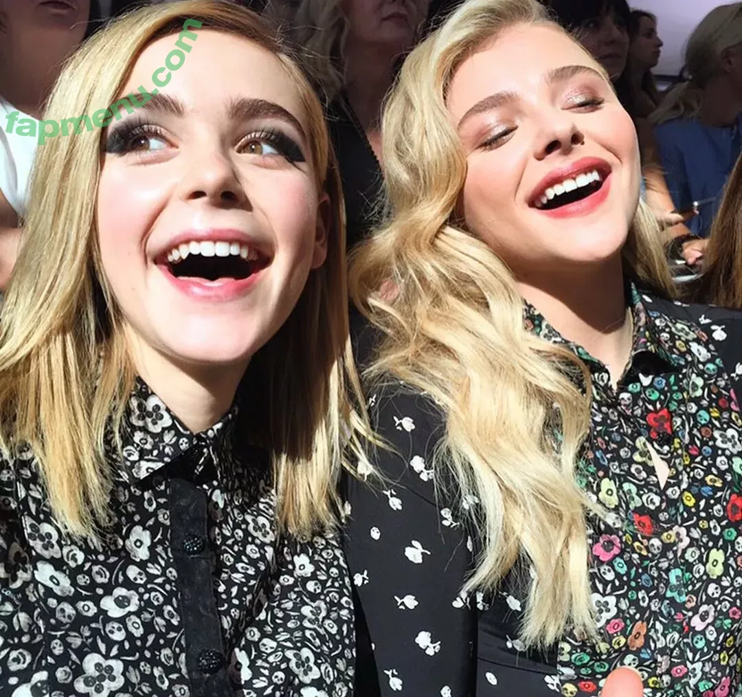 Chloë Grace Moretz nude photo #0092 (chloegmoretz)