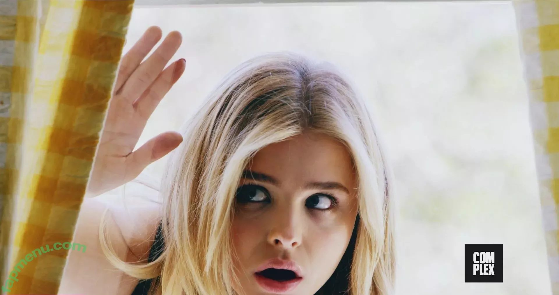 Chloë Grace Moretz nude photo #0163 (chloegmoretz)