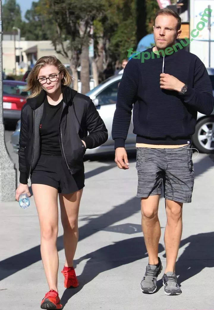 Chloë Grace Moretz nude photo #0191 (chloegmoretz)